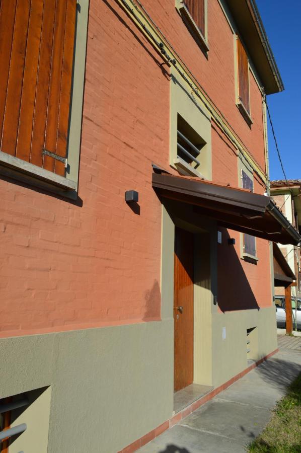 Camere Scandellara 24 Болоня Екстериор снимка